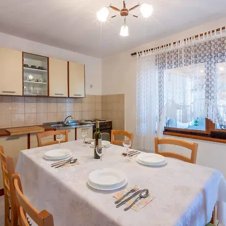 Apartmán In 39118 Novi Vinodolski